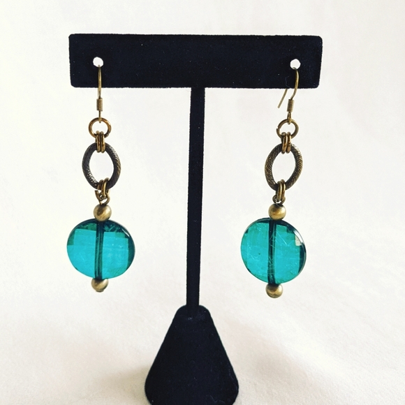 Earrings at up to 70% off - Picture 1 of 1